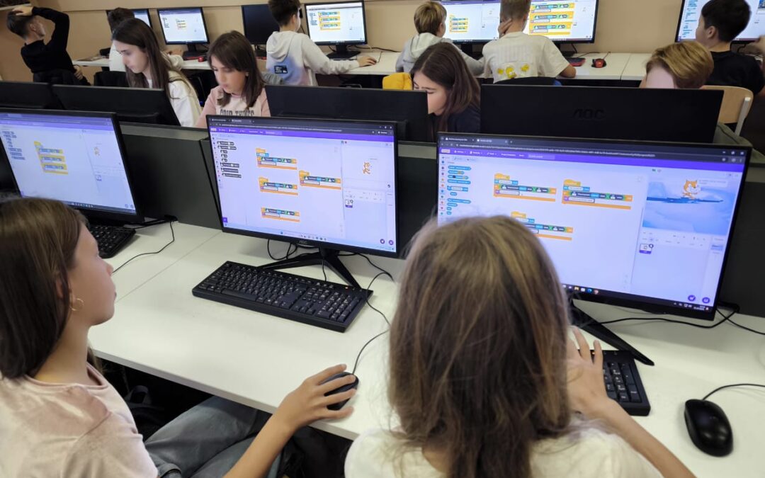 EU Code Week 2025 – Prepoznavanje emocija pomoću umjetne inteligencije ( Scratch + AI)